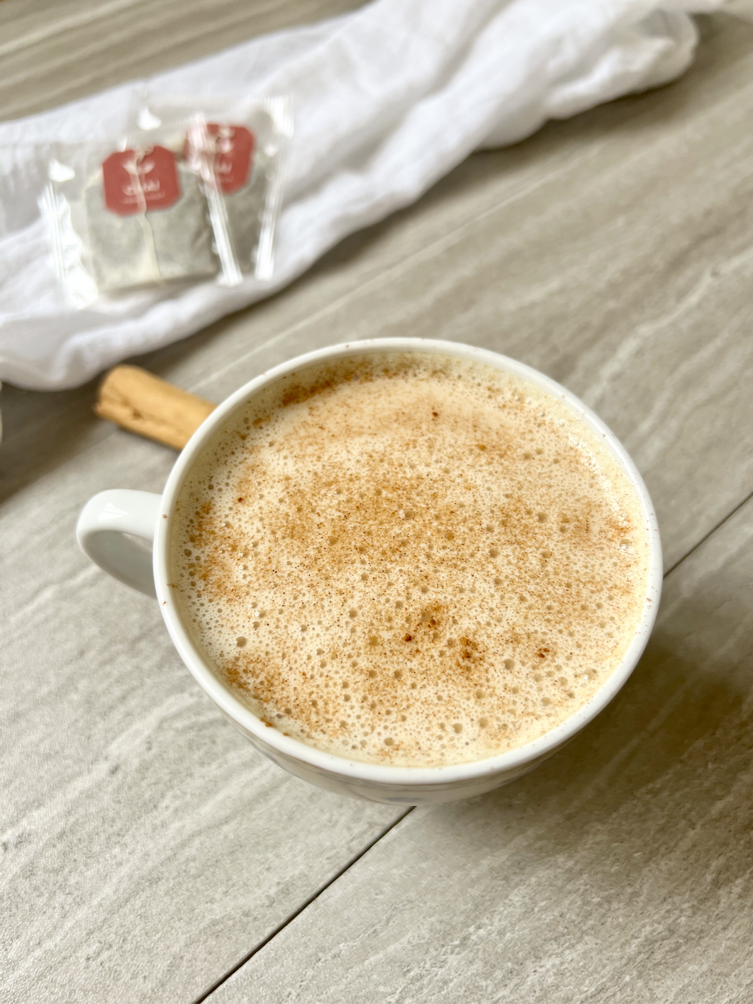 Starbucks Chai Tea Latte (Copycat Recipe) - Insanely Good